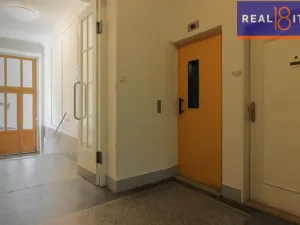 Pronájem bytu 1+1, Praha, Jugoslávských partyzánů, 41 m2