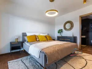 Prodej rodinného domu, Praha, Wiesenthalova, 151 m2