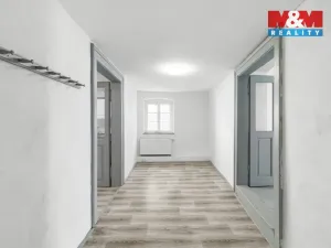 Pronájem bytu 2+kk, Velvary, Chržínská, 62 m2