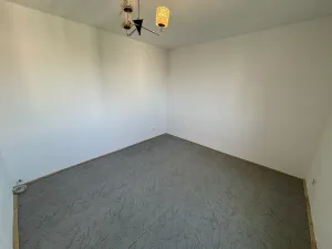 Prodej bytu 3+1, Strakonice, Sídliště 1. máje, 64 m2