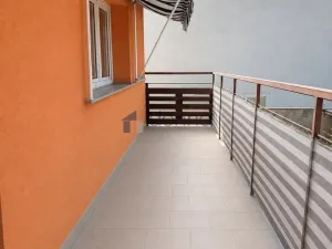 Pronájem bytu 3+kk, Praha, Kutnohorská, 95 m2