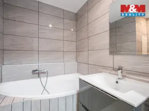 Prodej bytu 3+1, Krupka - Maršov, Dukelských hrdinů, 68 m2