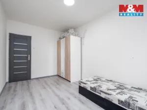 Prodej bytu 3+1, Krupka - Maršov, Dukelských hrdinů, 68 m2