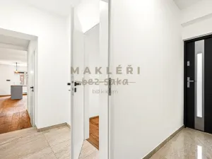 Prodej bytu 2+kk, Praha - Zbraslav, Elišky Přemyslovny, 63 m2