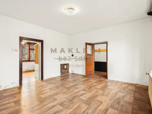 Prodej rodinného domu, Kostelec nad Labem, nám. Pod Martinem, 135 m2