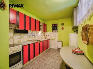 Prodej rodinného domu, Vrčeň, 437 m2