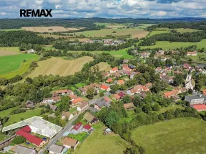 Prodej rodinného domu, Vrčeň, 437 m2