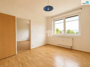 Pronájem bytu 2+kk, Pardubice - Svítkov, Dubová, 45 m2