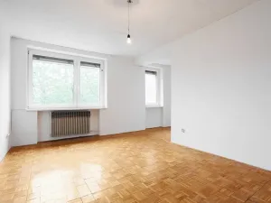Prodej bytu 3+1, Praha - Zbraslav, Svépomoci, 85 m2