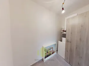 Pronájem rodinného domu, Velký Týnec, Polní, 138 m2