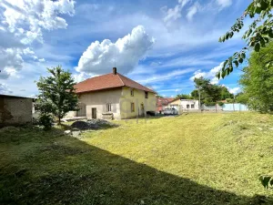 Prodej rodinného domu, Hořany, 452 m2