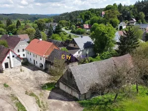 Prodej komerční nemovitosti, Tuhaň, 700 m2