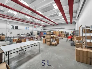 Prodej výrobních prostor, Turnov, Hruborohozecká, 2500 m2