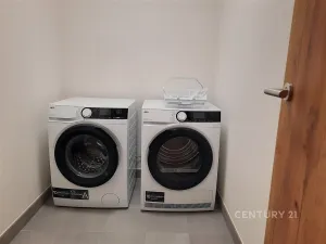 Pronájem bytu 3+kk, Praha, Plzeňská, 100 m2