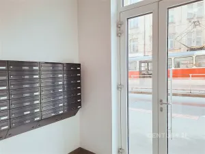 Pronájem bytu 3+kk, Praha, Plzeňská, 100 m2