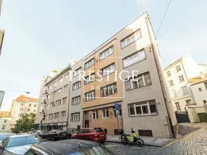 Pronájem bytu 1+kk, Praha - Nové Město, Na zbořenci, 27 m2