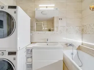 Prodej bytu 3+1, Olomouc, Heyrovského, 65 m2
