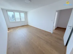 Pronájem bytu 2+kk, Praha - Chodov, Jarníkova, 48 m2