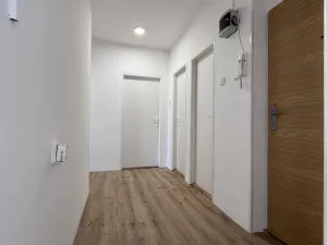 Prodej bytu 3+1, Šumperk, Bratrušovská, 80 m2