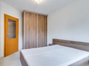 Pronájem bytu 2+kk, Klecany, V Honech, 52 m2