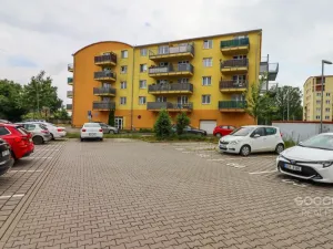 Pronájem bytu 2+kk, Klecany, V Honech, 52 m2
