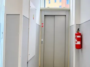 Pronájem bytu 2+kk, Praha - Libeň, 42 m2