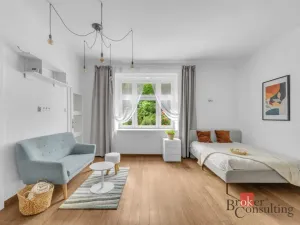 Prodej bytu 1+kk, Praha - Bubeneč, N. A. Někrasova, 49 m2