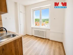 Pronájem bytu 1+1, Praha - Zbraslav, Elišky Přemyslovny, 35 m2