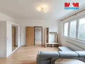 Pronájem bytu 2+kk, Praha - Břevnov, Svojsíkova, 41 m2