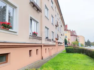 Pronájem bytu 2+1, Karlovy Vary, Moskevská, 85 m2