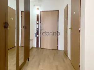 Pronájem bytu 2+kk, Praha, Ovčí hájek, 45 m2