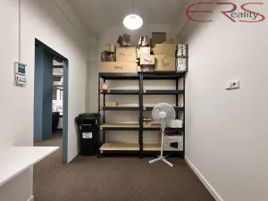 Pronájem obchodního prostoru, Jablonec nad Nisou, Antonína Chvojky, 42 m2