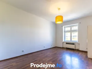 Pronájem bytu 2+kk, Praha - Žižkov, Hartigova, 41 m2