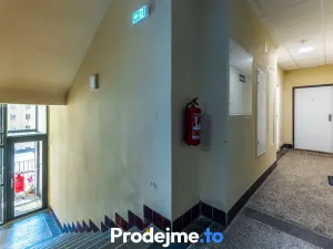 Pronájem bytu 2+kk, Praha - Žižkov, Hartigova, 41 m2