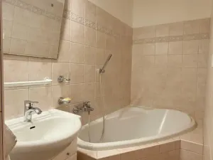 Pronájem bytu 2+1, Praha - Veleslavín, Šumberova, 53 m2