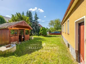 Prodej rodinného domu, Týnec nad Sázavou - Pecerady, 70 m2