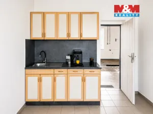Pronájem skladu, Mělník, Kokořínská, 223 m2