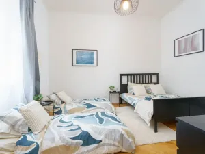 Pronájem bytu 2+1, Praha - Nové Město, Vyšehradská, 60 m2