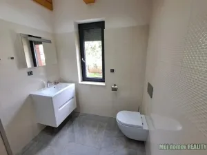 Pronájem rodinného domu, Praha - Nebušice, V uličkách, 166 m2