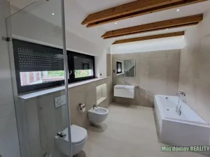 Pronájem rodinného domu, Praha - Nebušice, V uličkách, 166 m2