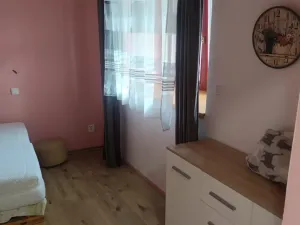 Pronájem rodinného domu, Dobřínsko, 38 m2
