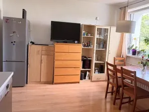 Pronájem bytu 2+kk, Praha - Strašnice, Krupská, 42 m2