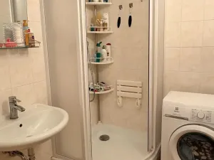 Pronájem bytu 2+kk, Praha - Strašnice, Krupská, 42 m2