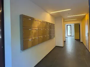 Pronájem bytu 2+kk, Praha - Strašnice, Krupská, 42 m2
