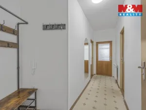 Pronájem bytu 2+kk, Pardubice - Zelené Předměstí, nábřeží Závodu míru, 48 m2