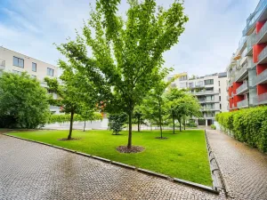 Pronájem bytu 1+kk, Praha - Vinohrady, Korunní, 48 m2