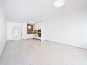 Pronájem bytu 3+kk, Praha, Sokolovská, 88 m2