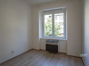 Pronájem bytu 2+1, Praha - Vršovice, Vršovická, 56 m2