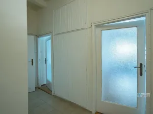 Pronájem bytu 2+1, Praha - Vršovice, Vršovická, 56 m2