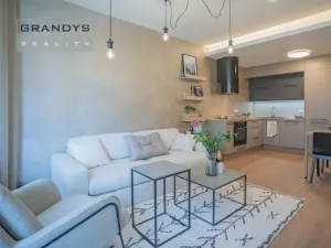 Prodej bytu 2+kk, Praha, Bartůňkova, 42 m2